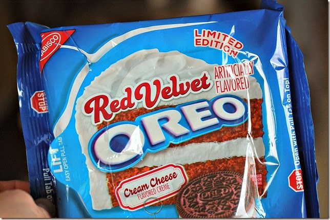 Red Velvet Oreo Stuffed Chocolate Chip Cookies5