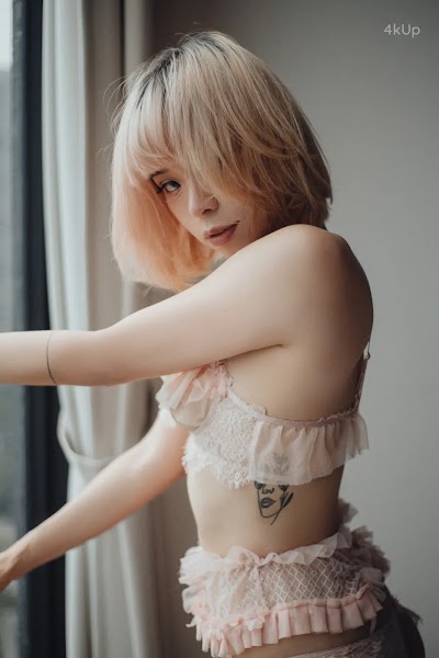 Kuromelo (黒メル) Pink