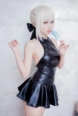 Coser@Ely_eee (ElyEE子) 黑皮泳裙