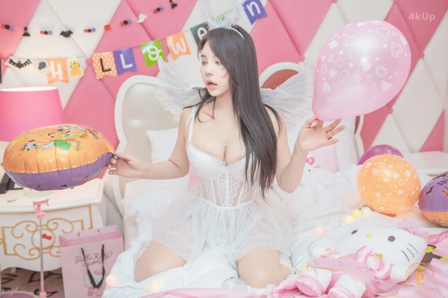 SAINT Photolife – Zzyuri (쮸리) Vol.16 Pink Halloween