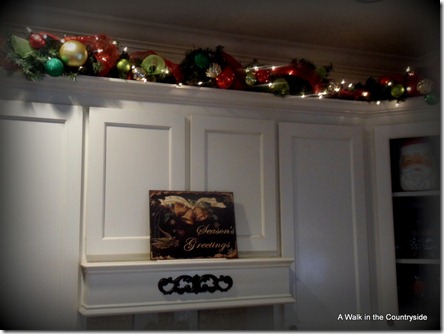 A Walk in the Countryside: Garland on Kitchen Cabinets