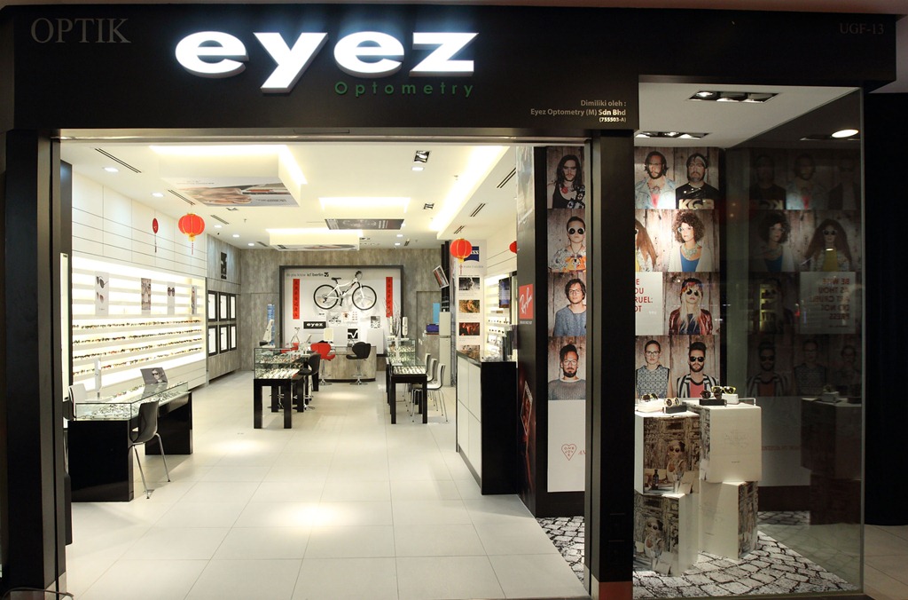 [Eyez-Optometry5.jpg.webp]