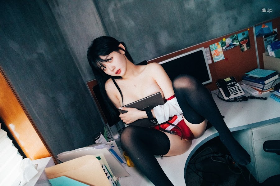 [Loozy] Zia (지아) – Office slave Part2