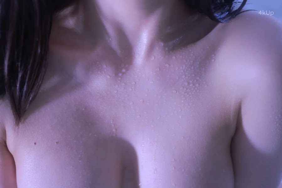 Sehee (세희) Moist & Real Feeling