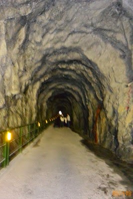 0222 196  - 白楊步道和瀑布