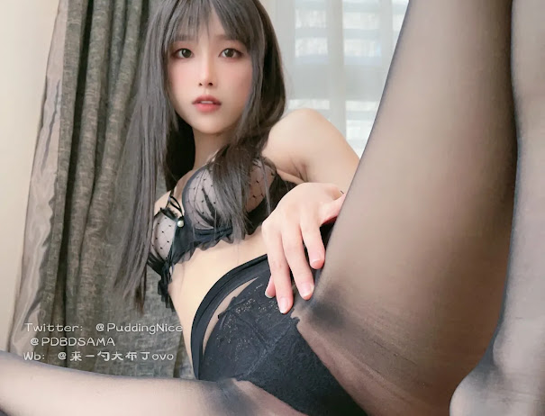 Coser@布丁大法 (Pudding Dafa) 黑丝蜜桃