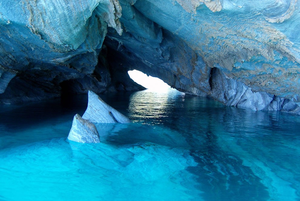 [Marble-Cathedrals-La-Cueva-the-Cave-%255B4%255D.jpg]
