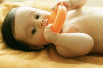 Les Gestes Qui Soulagent Bebe Quand Il Fait Ses Dents Algerie360 Les Gestes Qui Soulagent Bebe Quand Il Fait Ses Dents Algerie360
