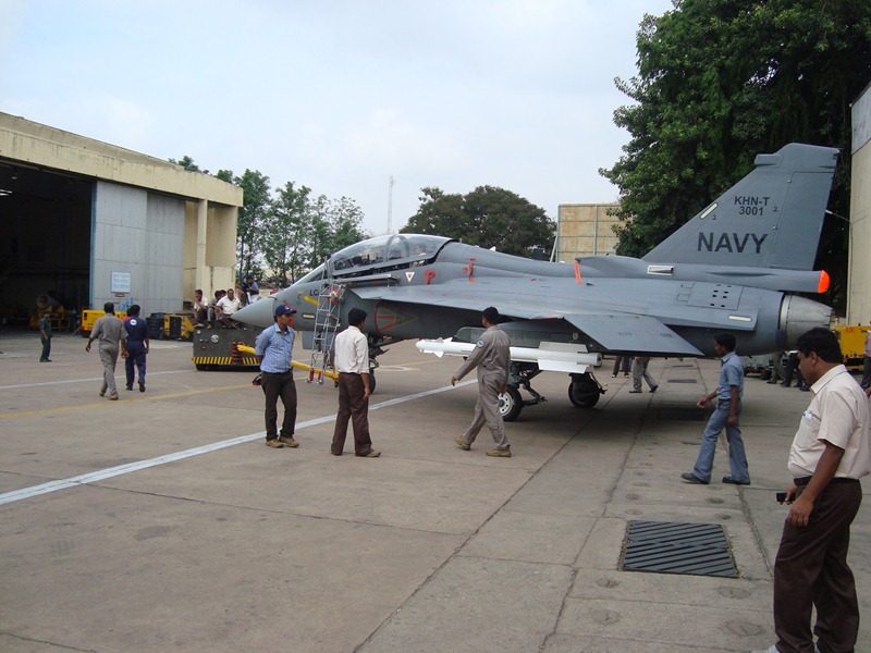 Light-Combat-Aircraft-LCA-Tejas-India-08-Naval-Prototype-NP-1