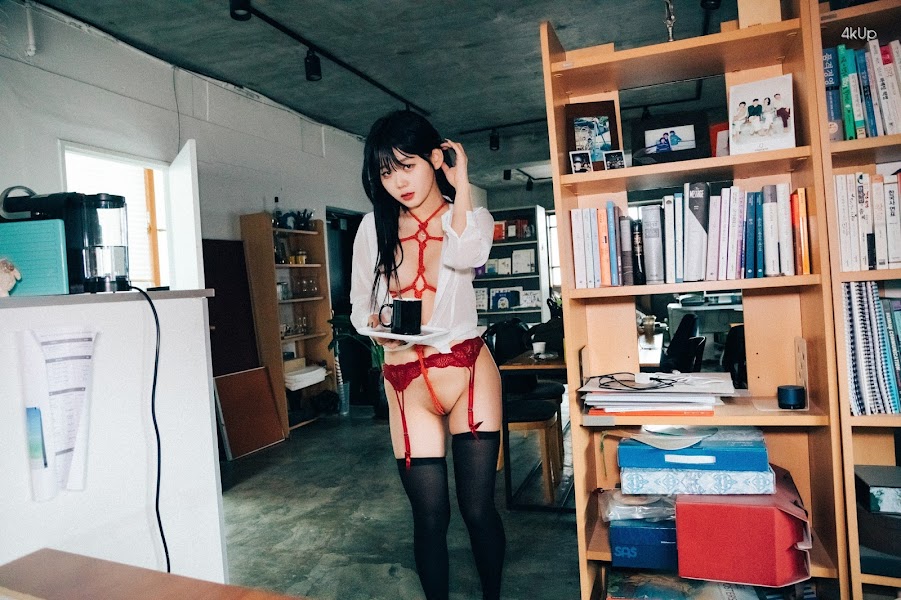 [Loozy] Zia (지아) – Office slave Part1