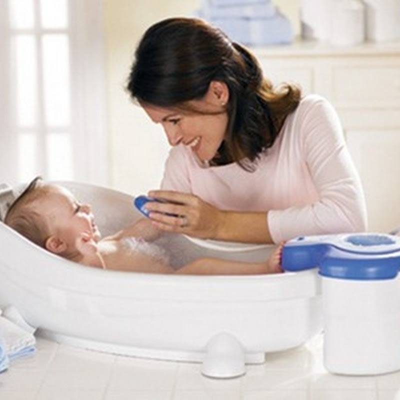 Newborn Bath Tips and Tricks