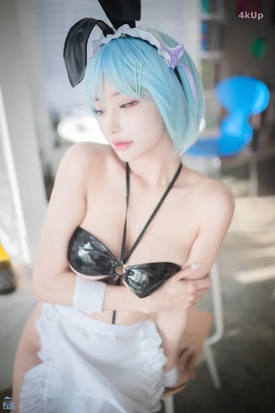 [BLUECAKE] YeonYu (연유) Vol.02 MY MASTER Maid (RED.Ver)