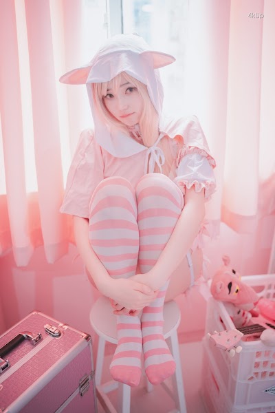 DJAWA Photo – Bambi (밤비) – Ángel de Rosa