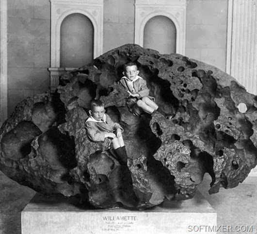 meteorite-1910-boys-1200_thumb[14](2)