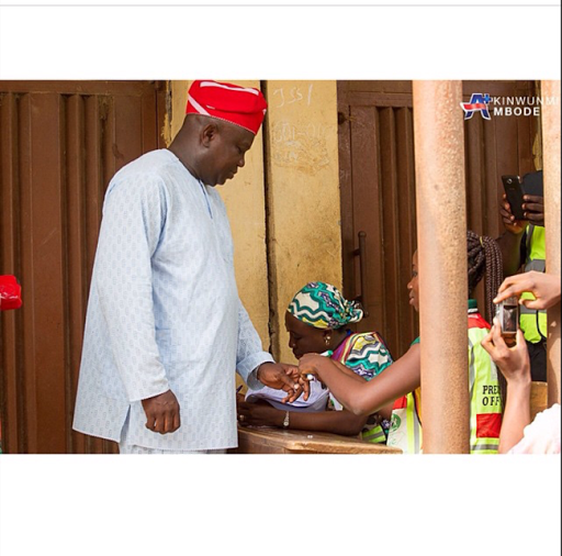 PHOTOS: Ambode Accredited At His Polling Unit 1