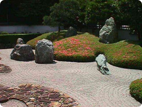 Using Ornamental Rocks in Bonsai2