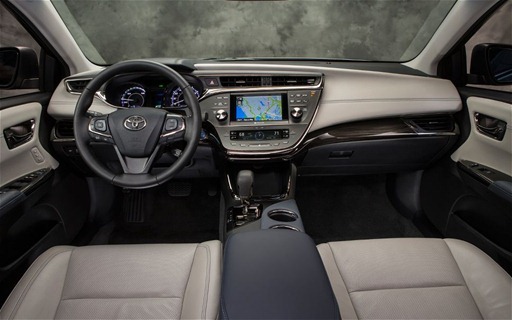 Toyota-Avalon-Hybrid-2013-interior