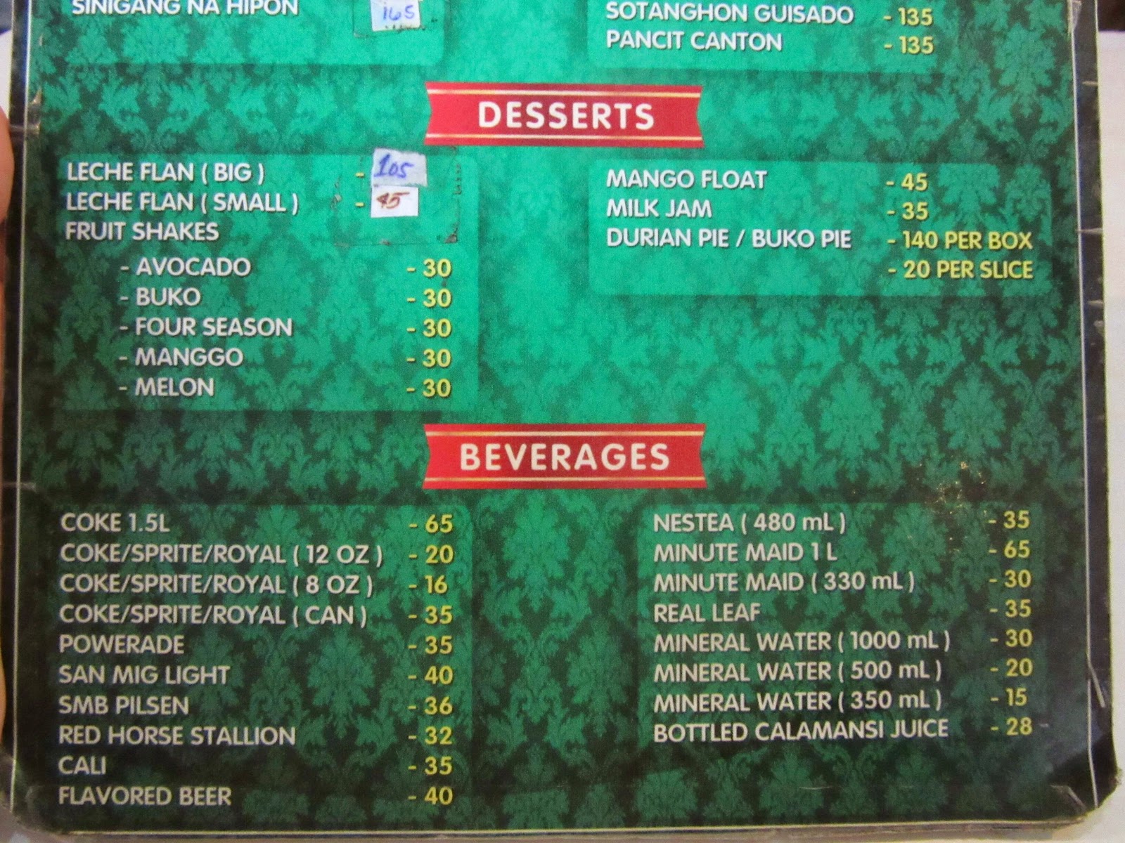 Kuliner Indonesia Nadies Chicken House (GENSAN)