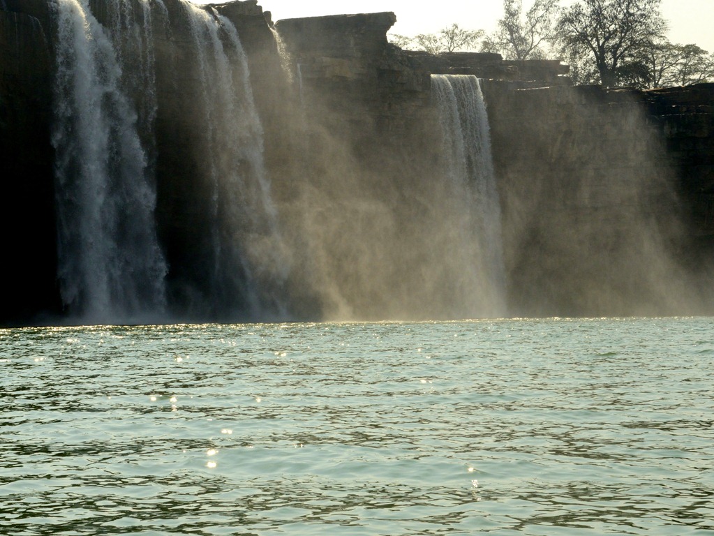 [chitrakotewaterfalls%255B4%255D.jpg]