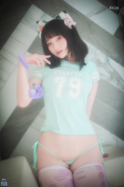 [BLUECAKE] Bambi (밤비) Naughty Cats Pink & Mint RED