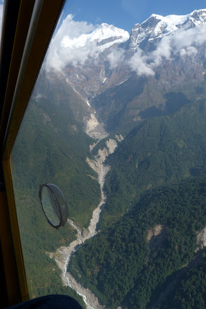 Imagini Nepal: vale spre Annapurna