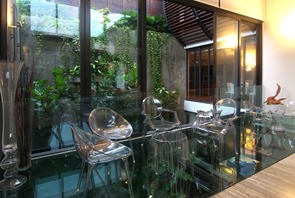 Dalvey Estate / arquitectos Aamer diseño-de-muebles-transparentes