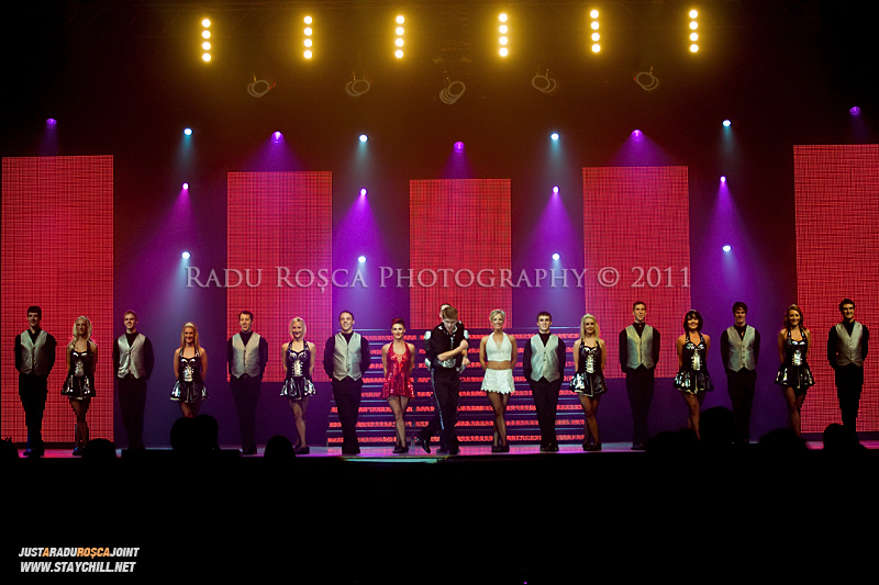 Trupa irlandeza "Lord iof the Dance" sustine un spectacol in Sala Sporturilor din Tirgu Mures joi, 10 noiembrie 2011.