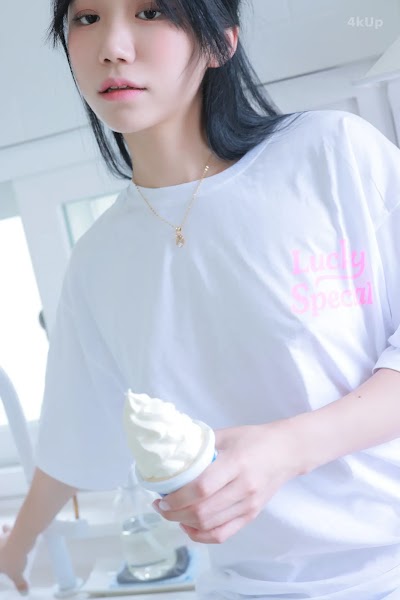 [SWEETBOX] Yui (유이) SWTB Vol.18 CREAM Part1