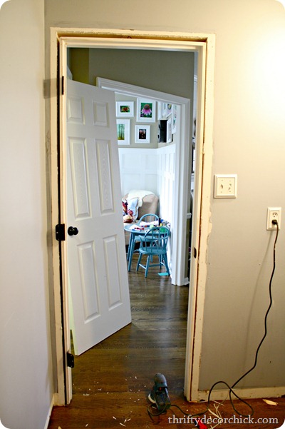 Diy Craftsman Door Trim From Thrifty Decor Chick