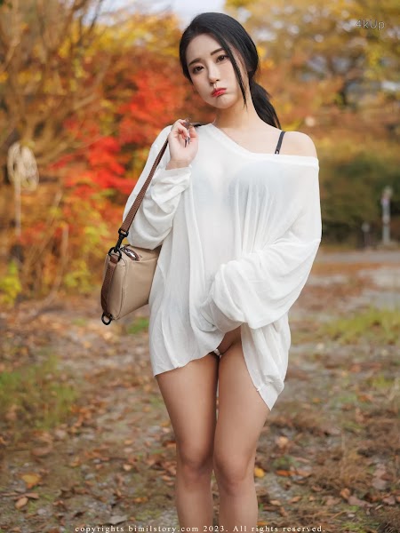 [Bimilstory] Bomi (보미) Vol.36 Outdoor Exposure – Purpose of Hiking