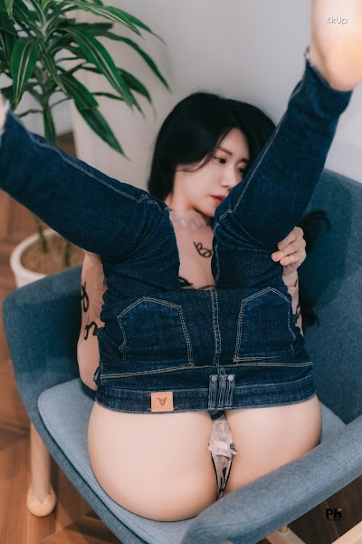 Korean beauty 韩国美女sia – student wear 学生装
