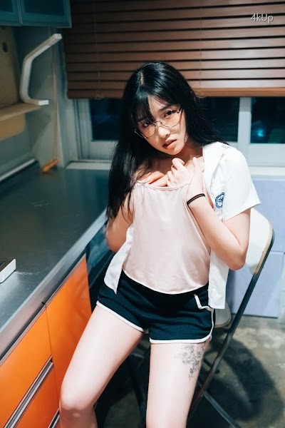 [Loozy] Sonson (손손) Reading Room + S.ver
