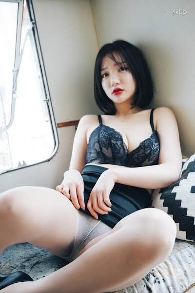 [Loozy] Officegirls Vacation Vol.2 Son Ye-Eun (손예은)