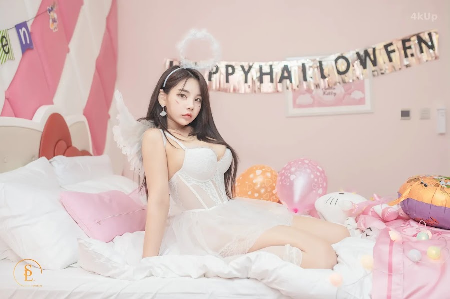 SAINT Photolife – Zzyuri (쮸리) Vol.16 Pink Halloween