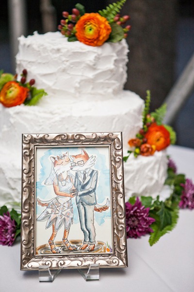 wedding cake with fresh flowers tyra-bleek-boston-wedding-photography