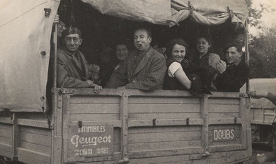 Ramassage des ouvriers de Peugeot Sochaux en 1946