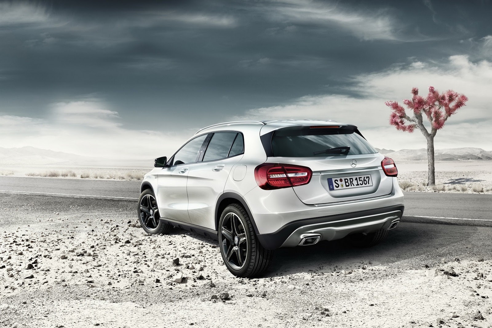 [Mercedes-Benz-GLA-Edition1-3%255B2%255D.jpg]