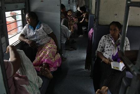 [Apag%25C3%25A3o%2520na%2520%25C3%258Dndia%2520deixa%2520300%2520milh%25C3%25B5es%2520de%2520pessoas%2520sem%2520eletricidade%2520IN6.com.br%255B3%255D.jpg]