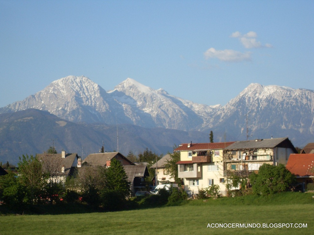 [03-Kranj-Vista-de-la-montaas-SDC1471%255B1%255D%255B1%255D.jpg]