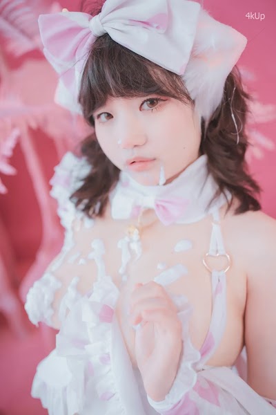 DJAWA Photo – Mimmi (밈미) Cream Cow Milk (+S.Ver)