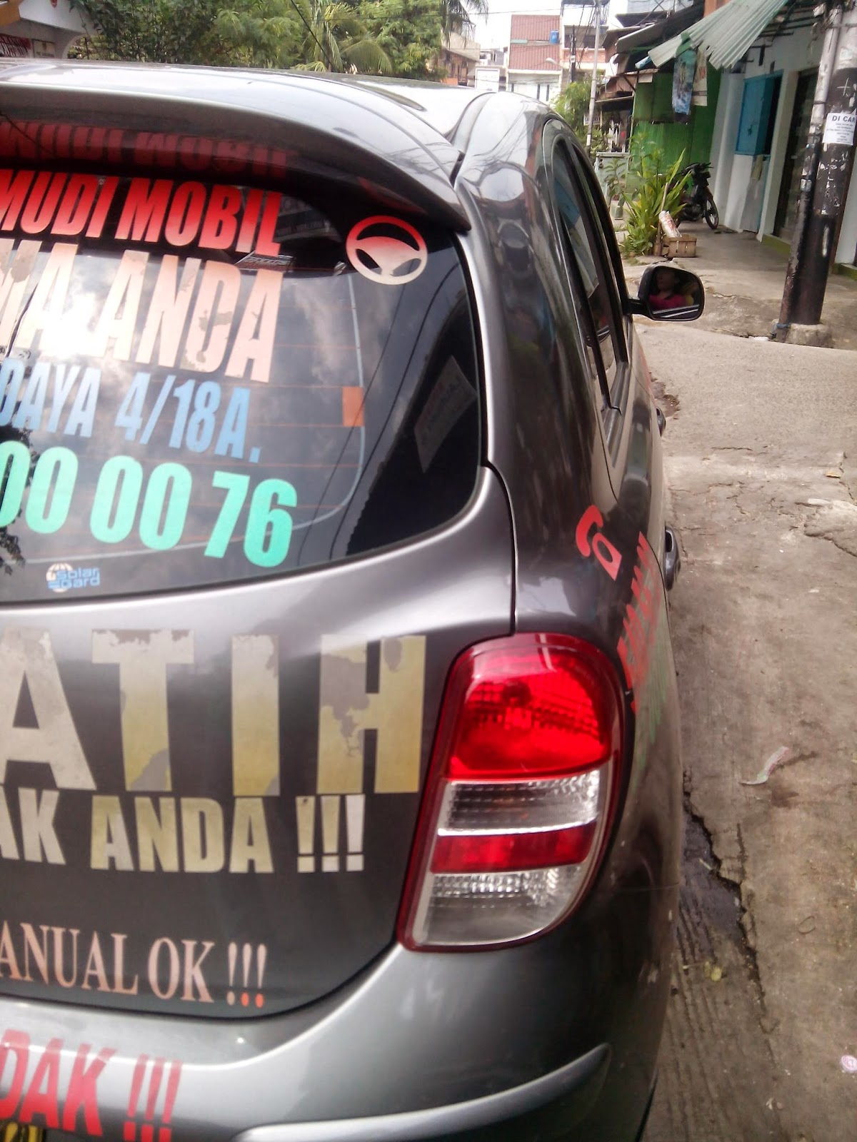 Sekolah Mengemudi Jakarta Barat Red Pastel c