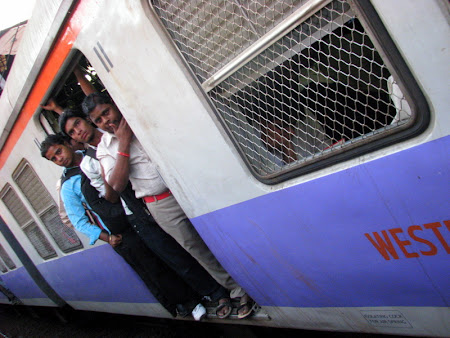 Iunia Pasca: Tren in Mumbai