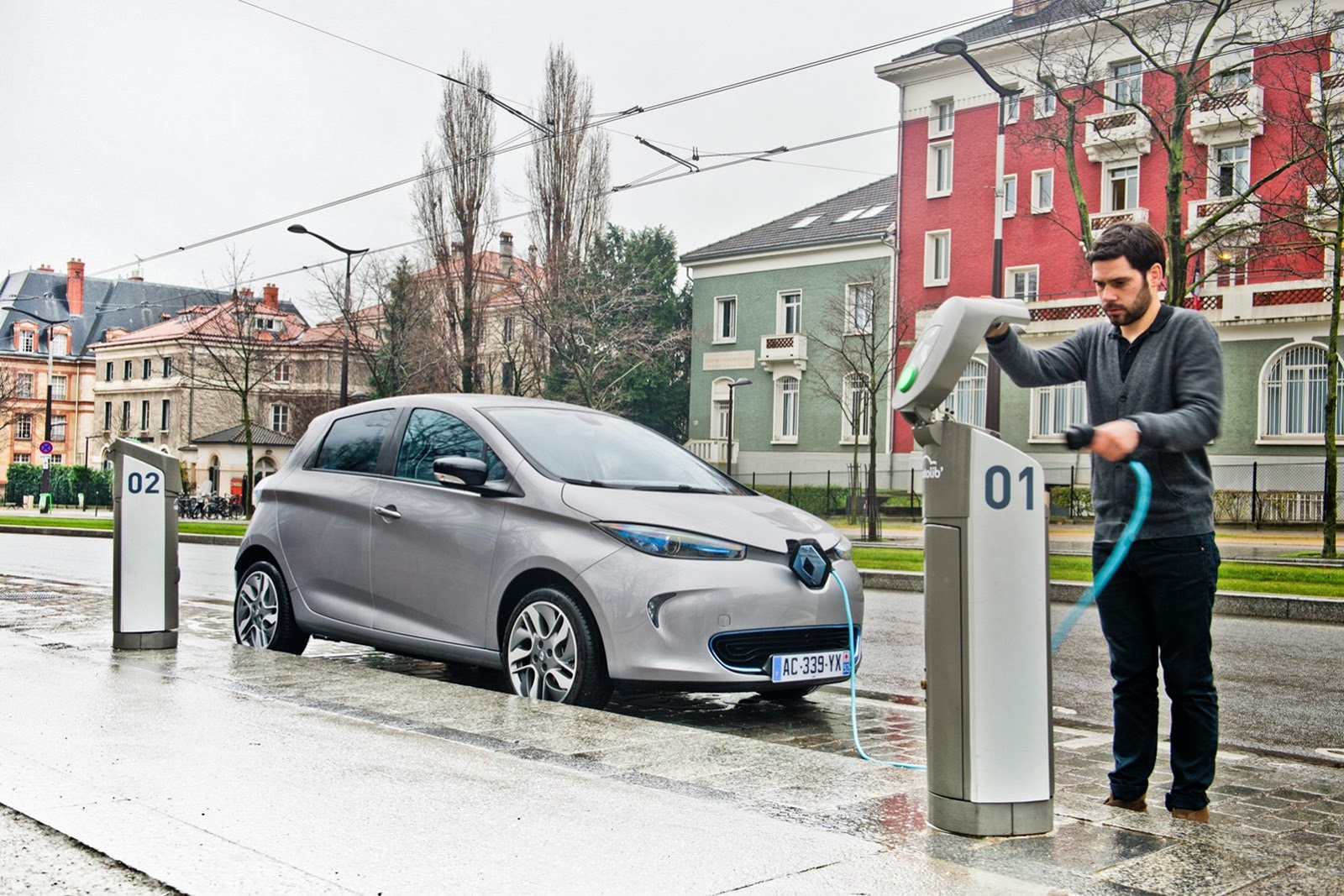 [Renault-Zoe-5%255B2%255D.jpg]