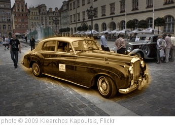 'Rolls-Royce' photo (c) 2009, Klearchos Kapoutsis - license: http://creativecommons.org/licenses/by/2.0/