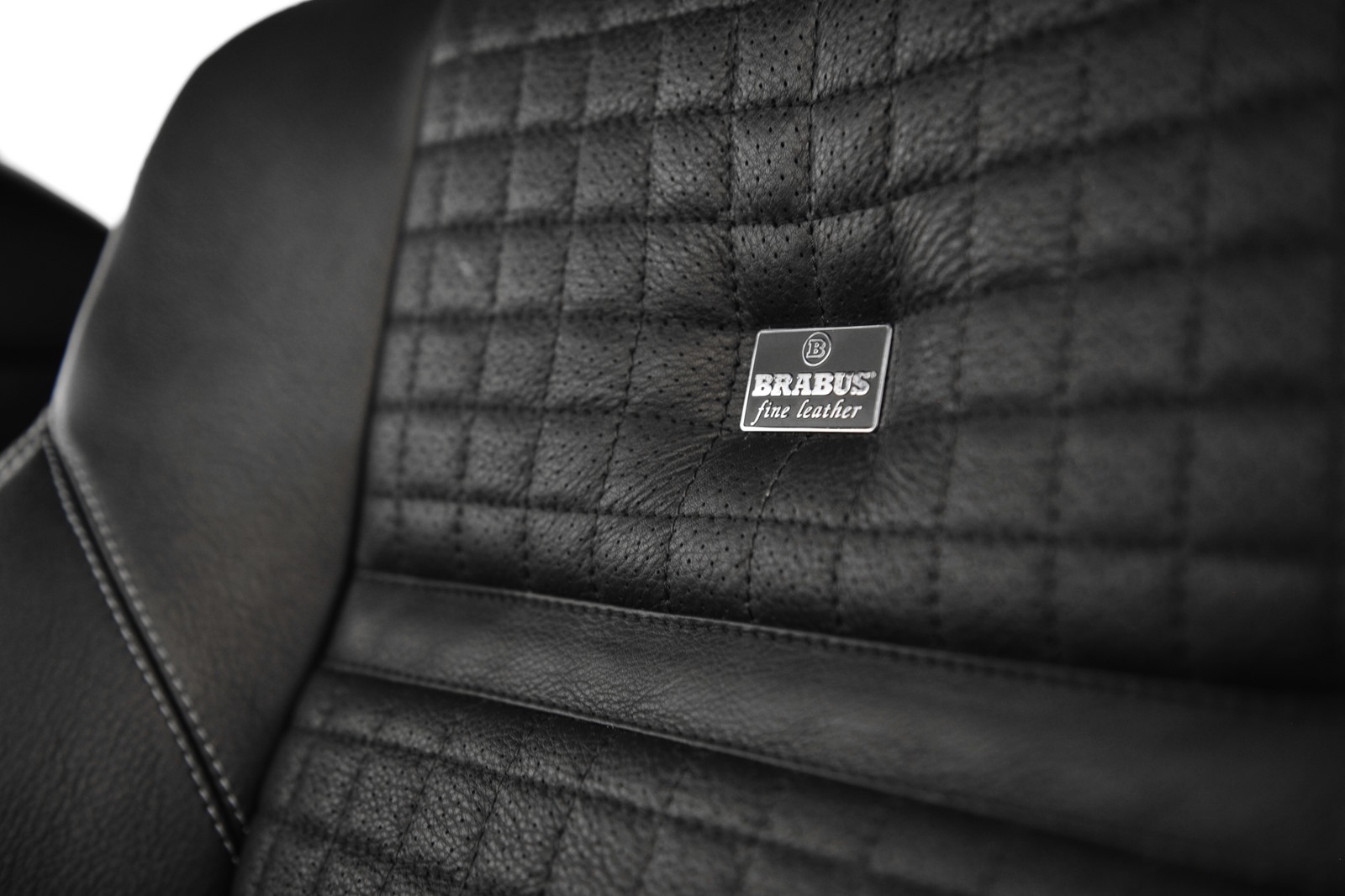 [Brabus-850-60-Biturbo-E-Class-17%255B3%255D.jpg]