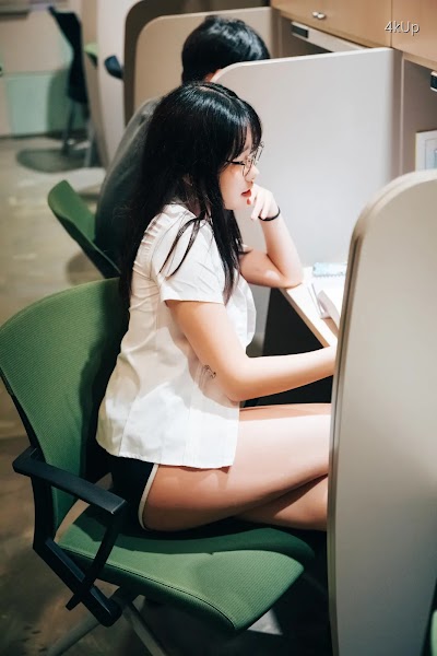 [Loozy] Sonson (손손) Reading Room + S.ver