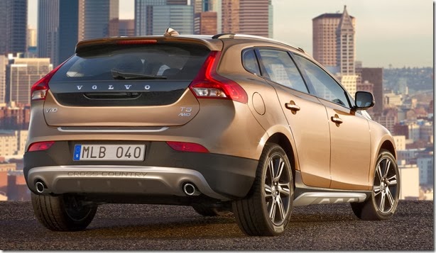 autowp.ru_volvo_v40_cross_country_11[3]