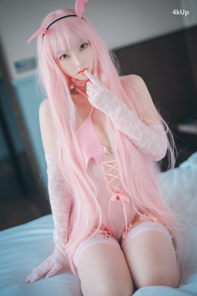 DJAWA Photo – HaNari (하나리) Pink Succubus