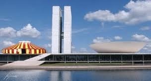 [Brasilia-eh-circo2.jpg]