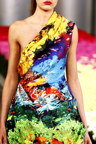 [MARY-KATRANTZOU-SPRING-2012-RTW-details6%255B3%255D.jpg]